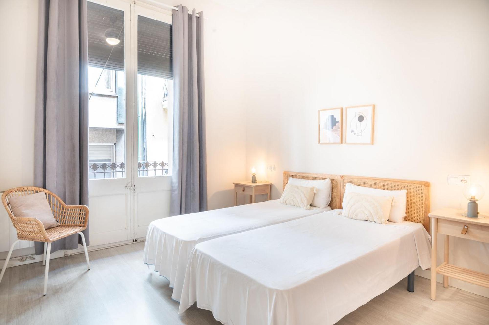 Terrace, Sun And Local Lifestyle In Gracia Appartement